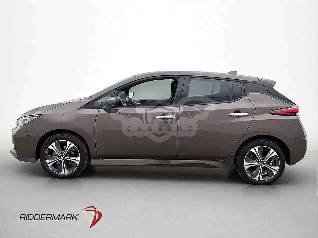 Nissan Leaf 2021