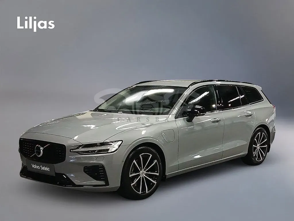 Volvo V60 2025