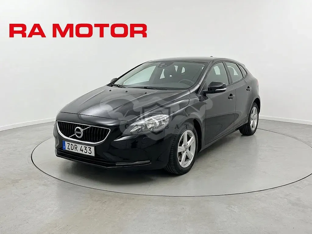 Volvo V40 2018