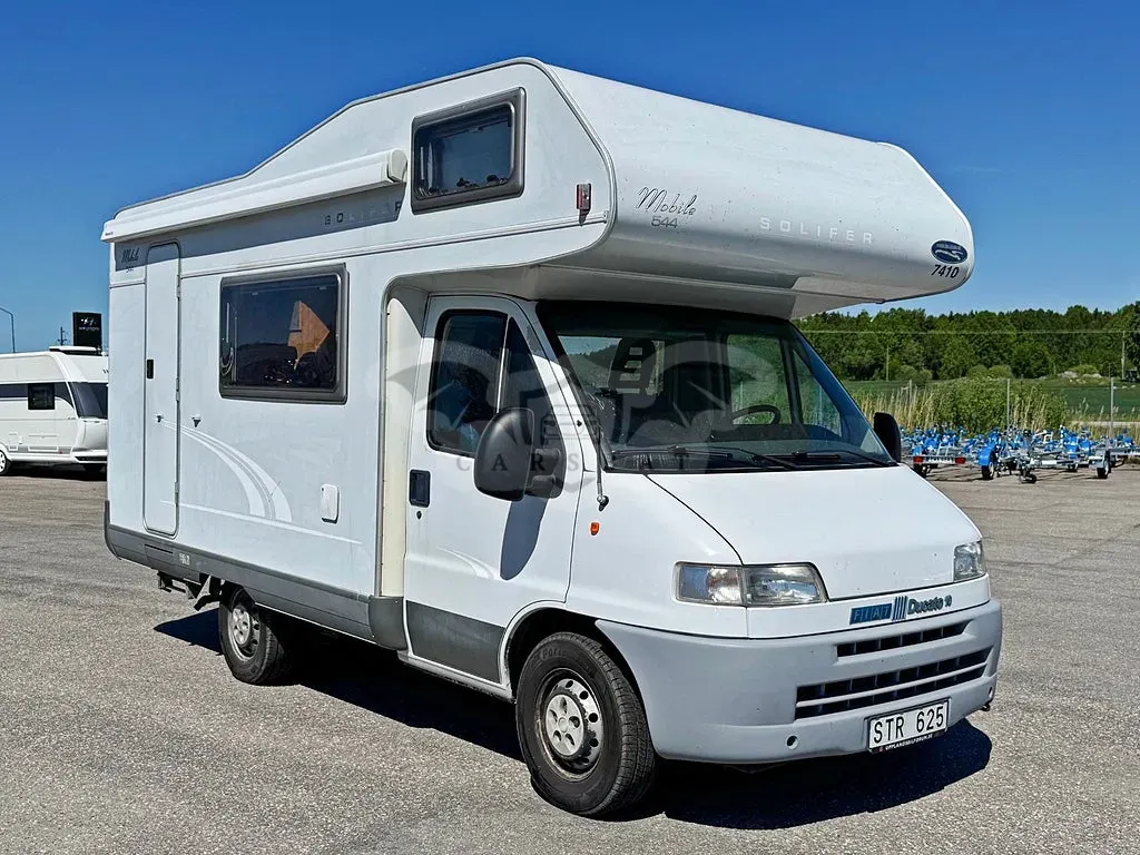 Solifer / hymer mobile 544 -  6 bältade platser, taksäng, 3000kg 2002
