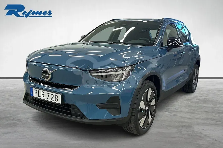 Volvo EX40 2025