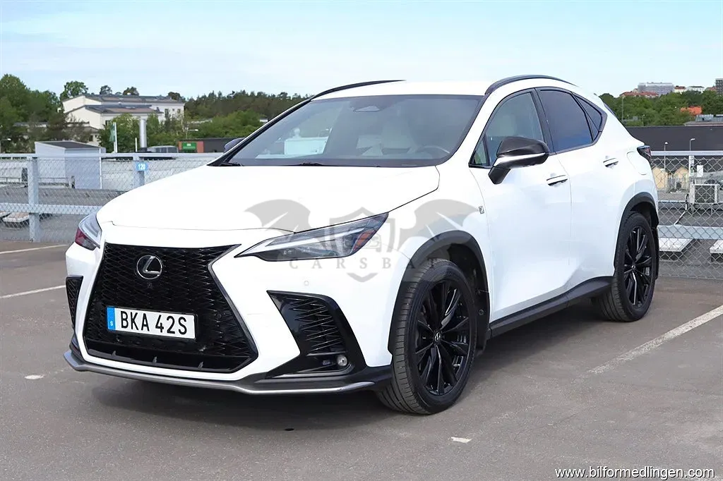 Lexus NX 2022