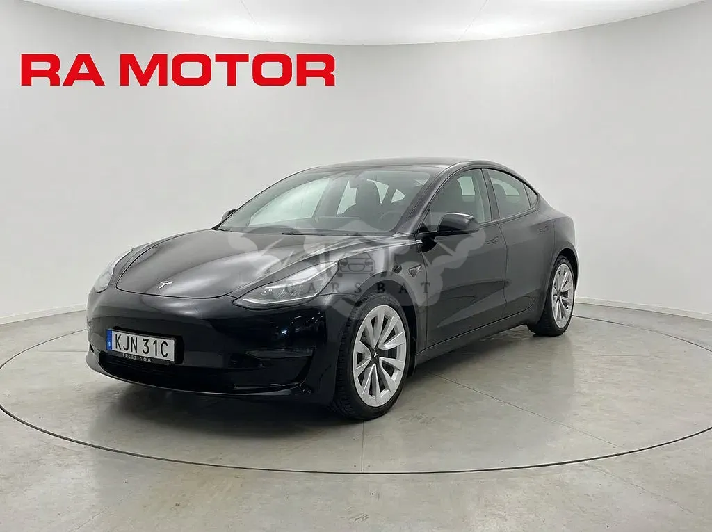 Tesla Model 3 2021