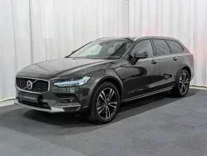 Volvo V90 2021
