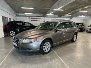 Volvo V70 2012