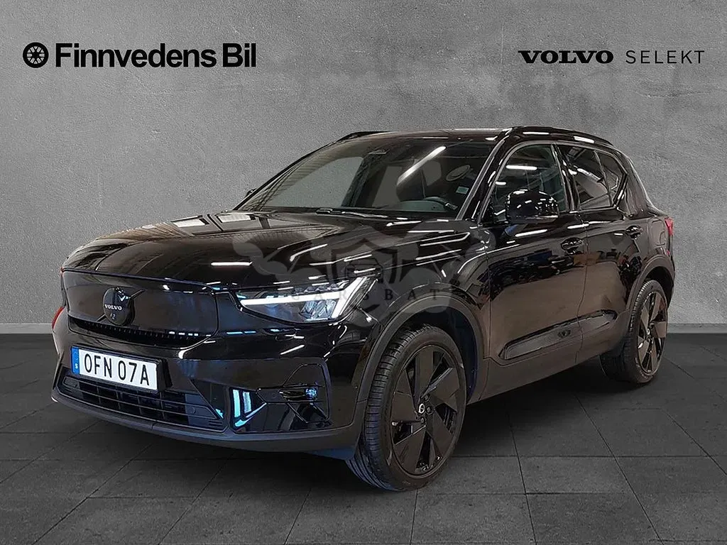 Volvo EX40 2025