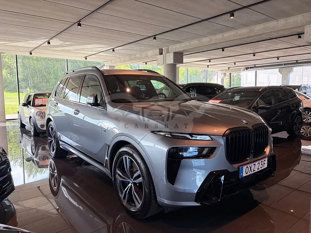 BMW X7 2023