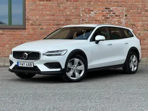 Volvo V60 2023