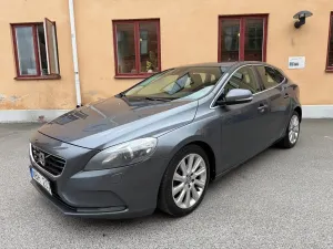 Volvo V40 2013