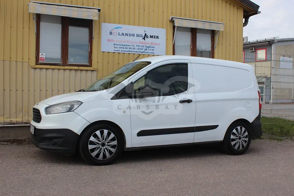Ford Transit Courier 2015