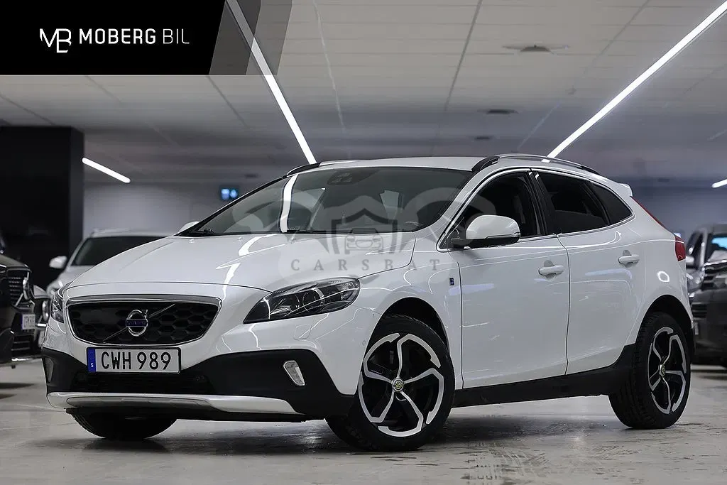 Volvo V40 2015