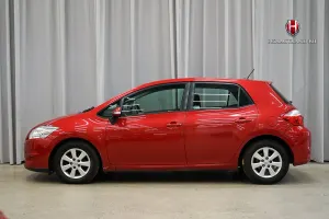 Toyota Auris 2012