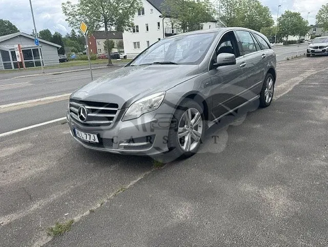 Mercedes-Benz R 2012