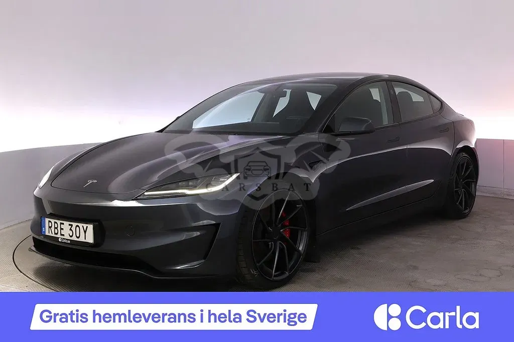 Tesla Model 3 2024