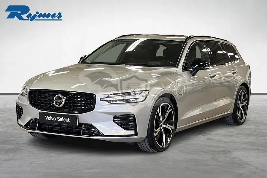 Volvo V60 2023