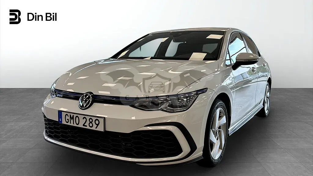 Volkswagen Golf 2021
