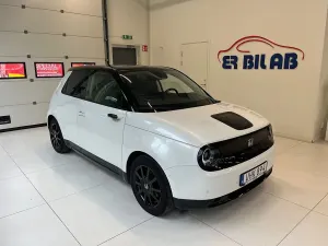 Honda e 2023