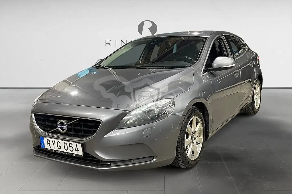 Volvo V40 2015