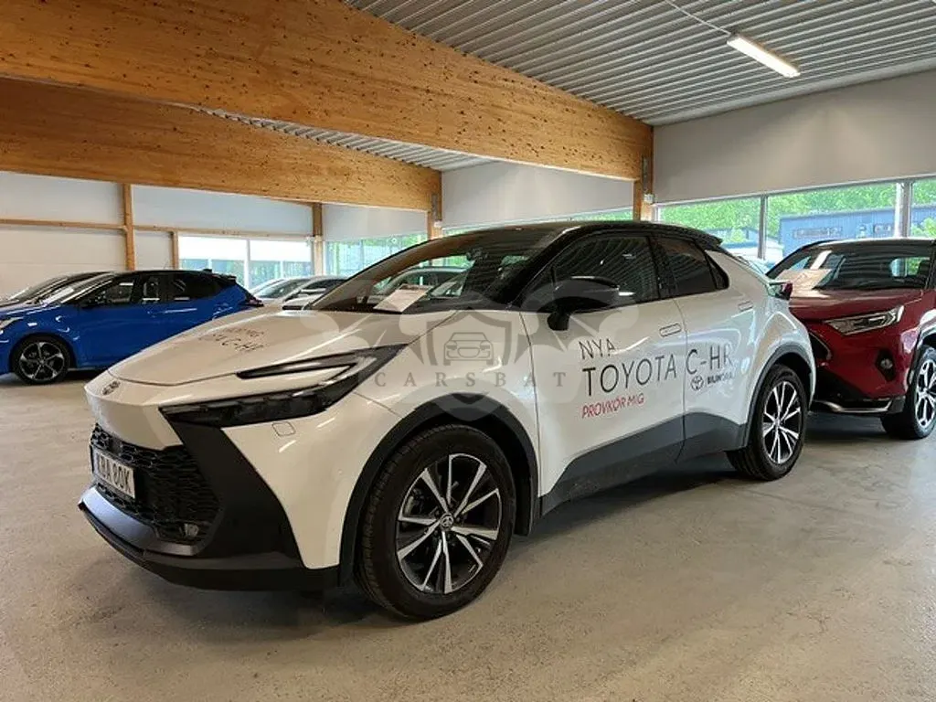 Toyota C-HR 2025