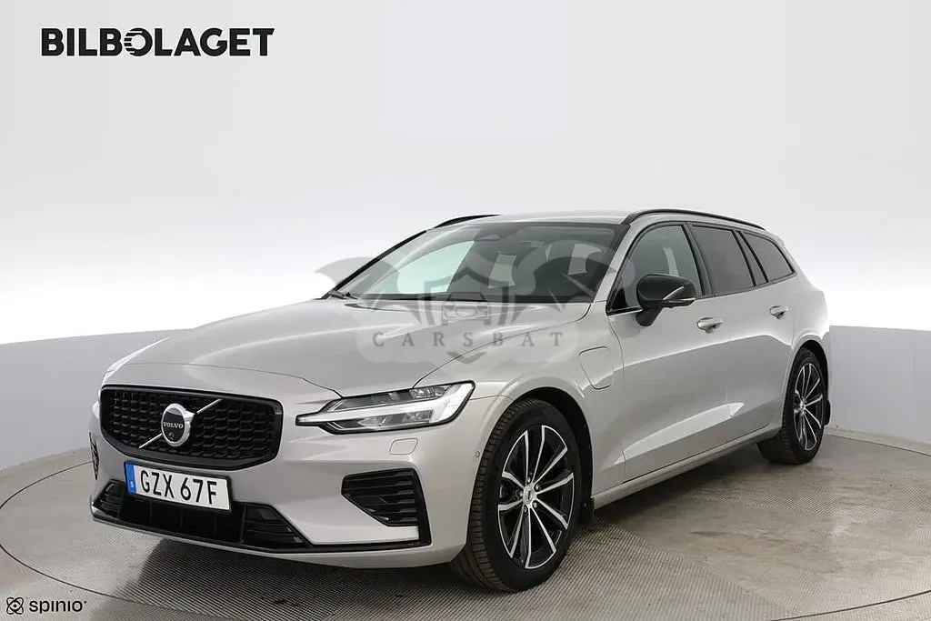 Volvo V60 2025
