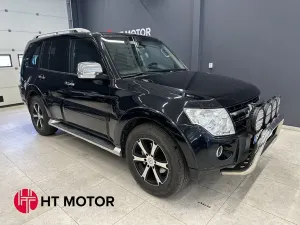 Mitsubishi Pajero 2010