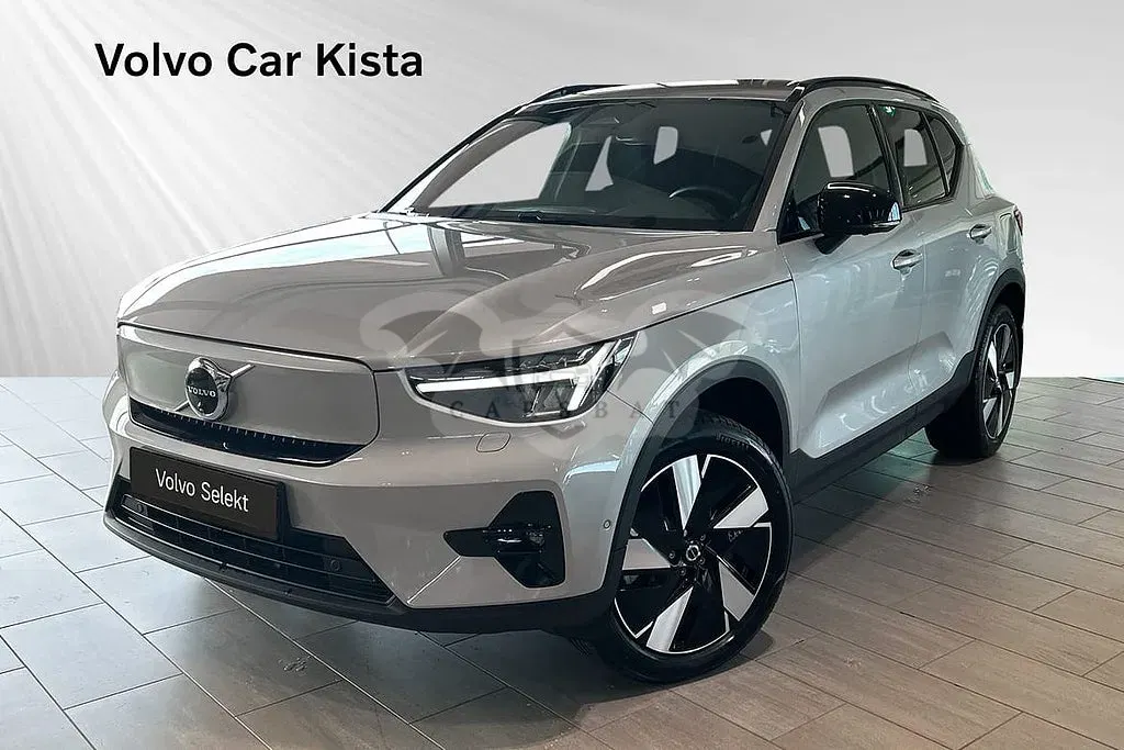 Volvo EX40 2025