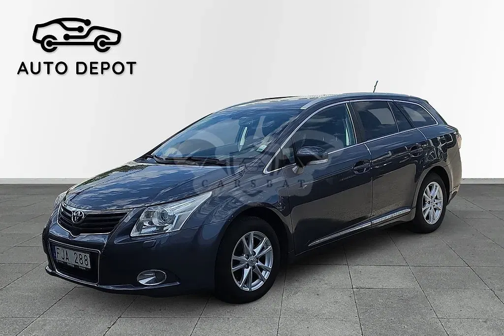 Toyota Avensis 2011