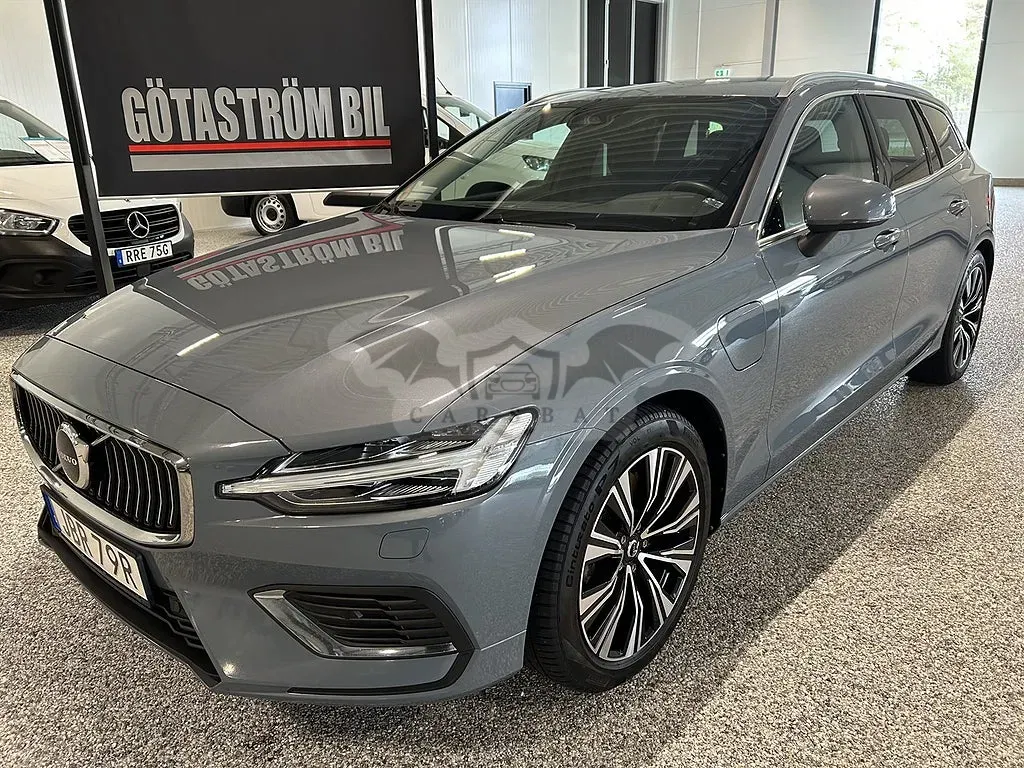 Volvo V60 2023