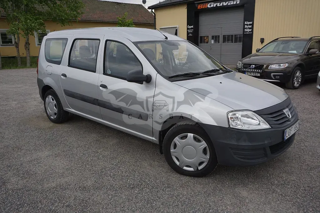 Dacia Logan 2011