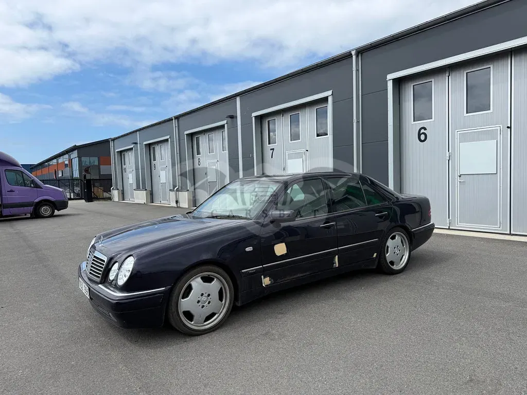 Mercedes-Benz E 1996