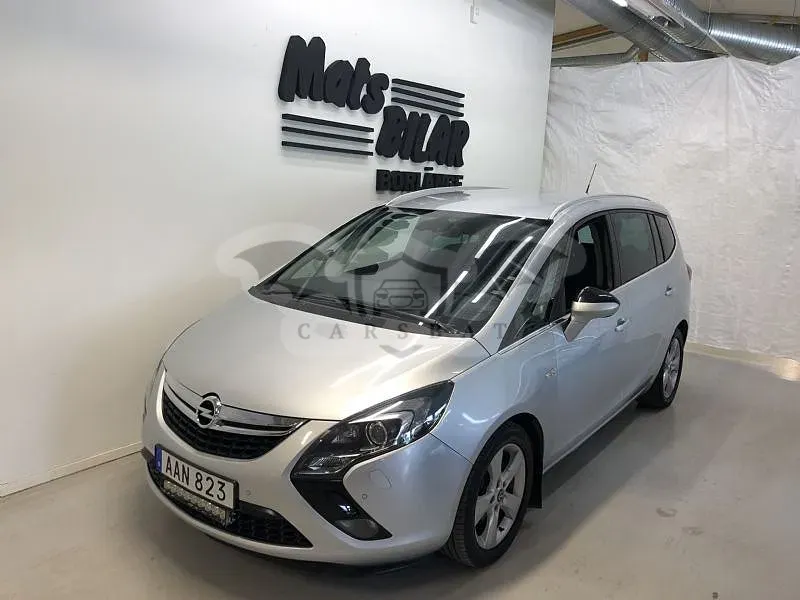 Opel Zafira 2012