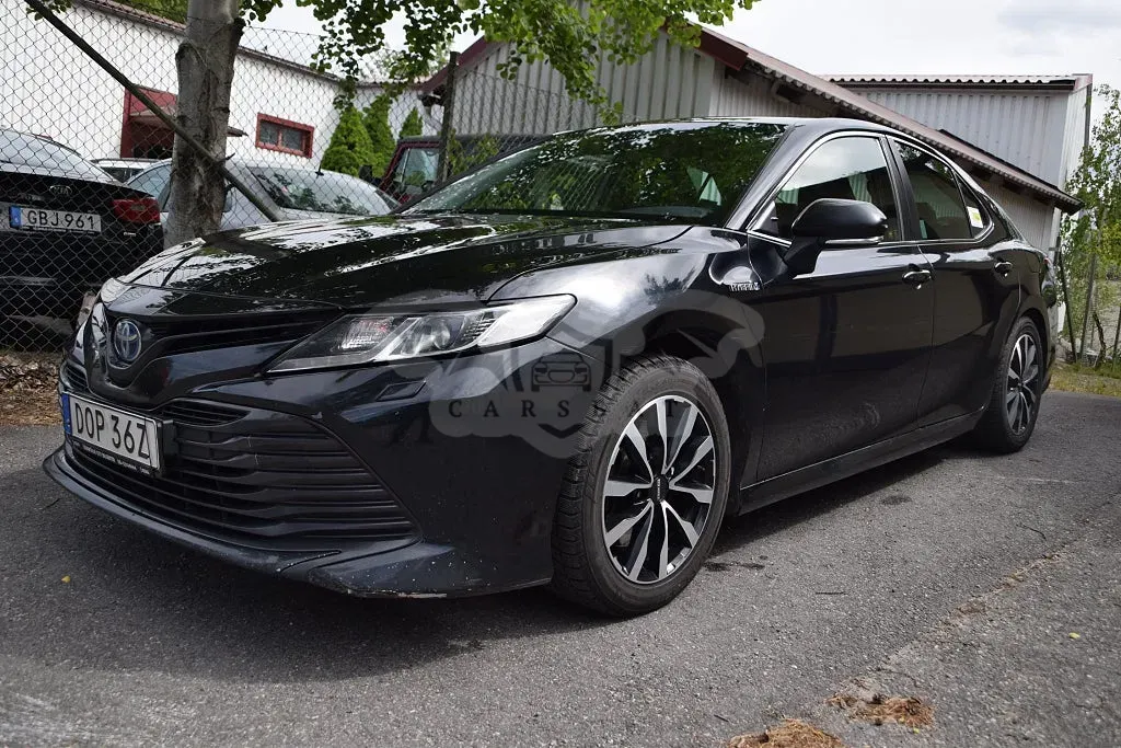 Toyota Camry 2021