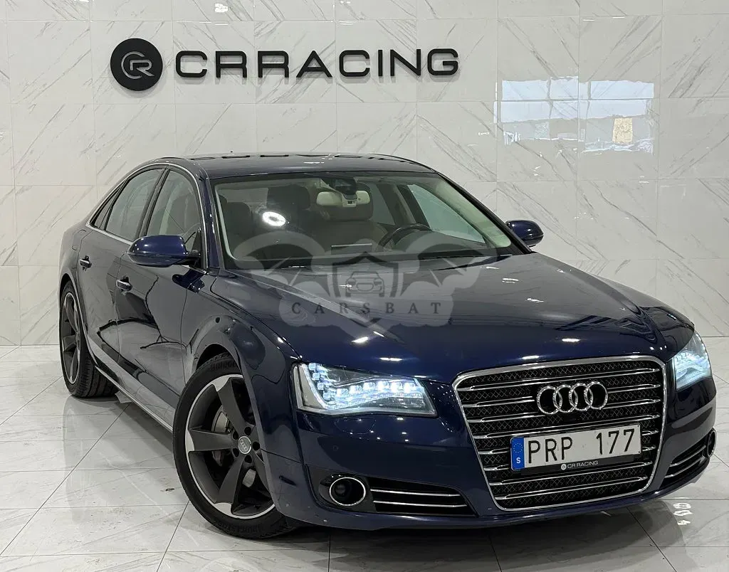 Audi A8 2011