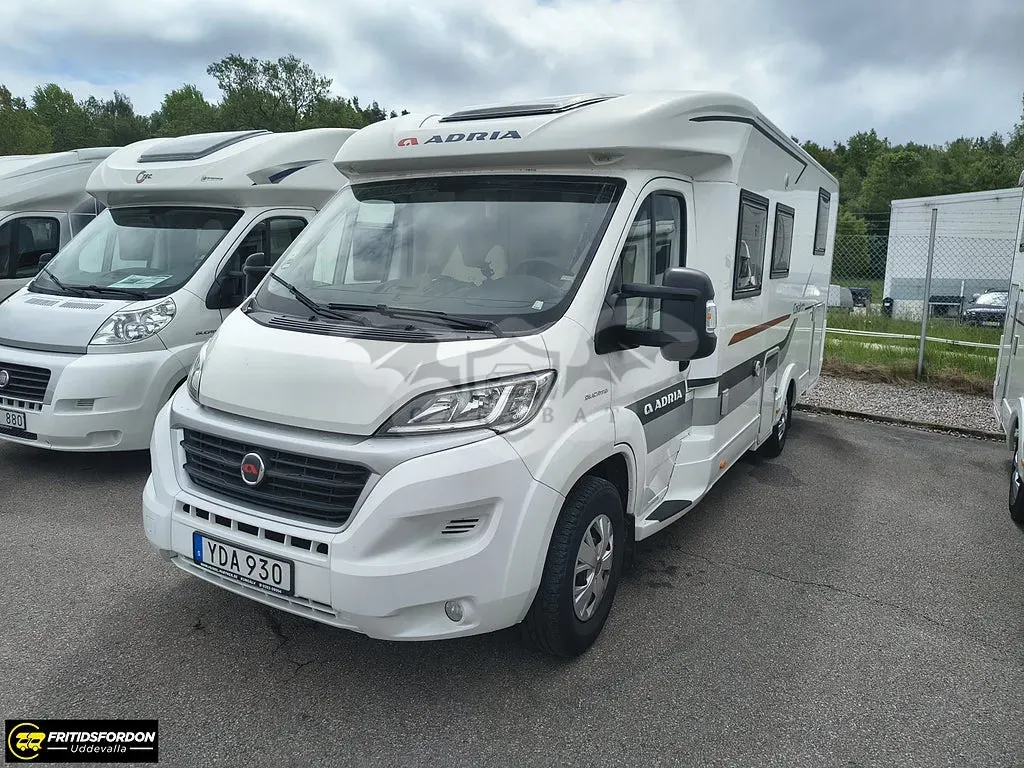 Adria coral 690 sc 2016