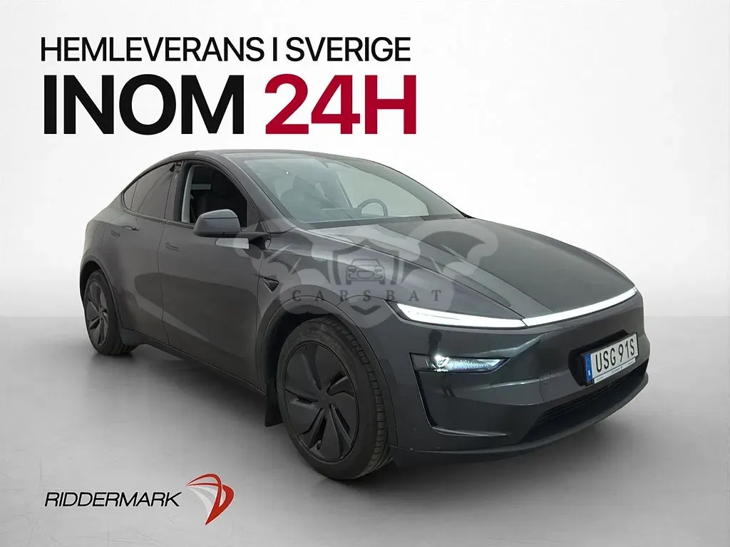 Tesla Model Y 2025