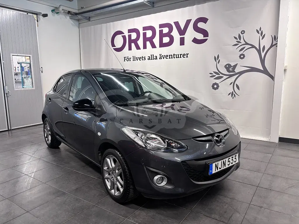 Mazda 2 2013