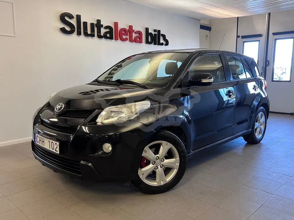 Toyota Urban Cruiser 2010
