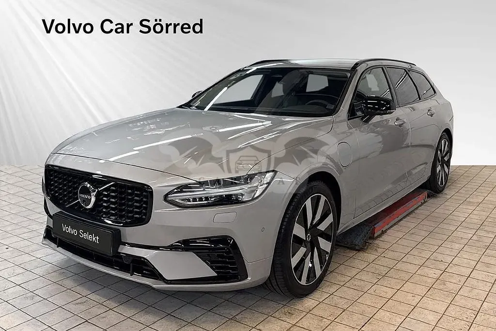 Volvo V90 2026
