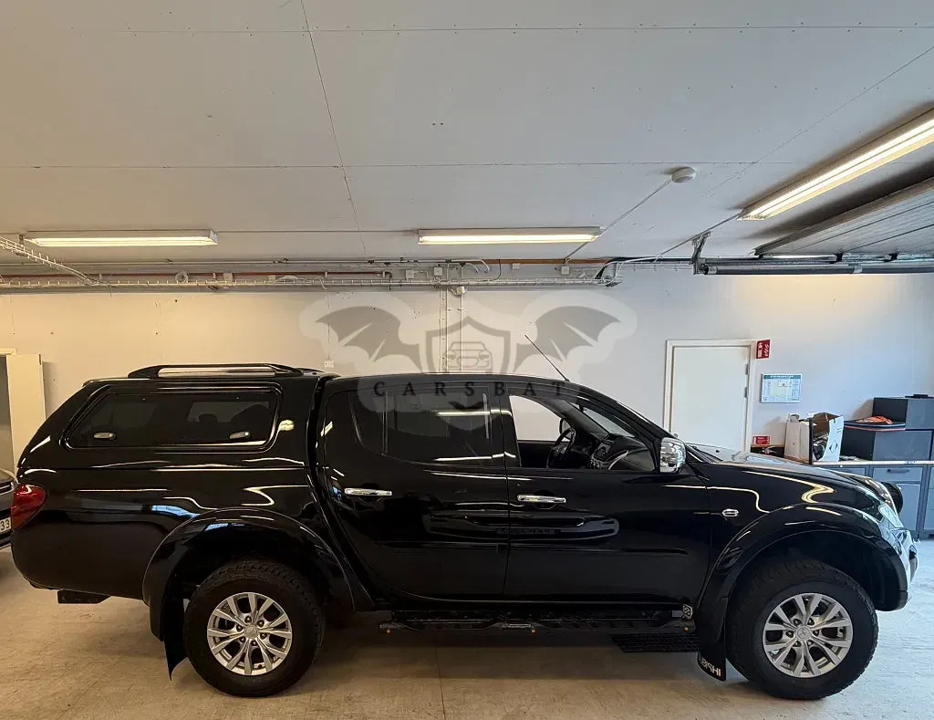 Mitsubishi L200 2015