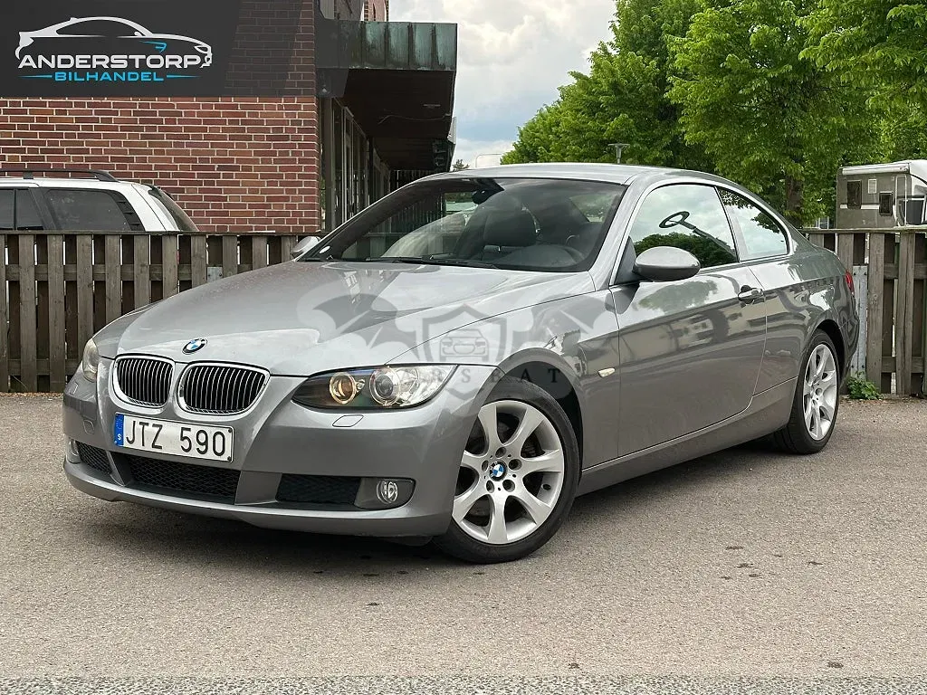 BMW 3 Series 2009
