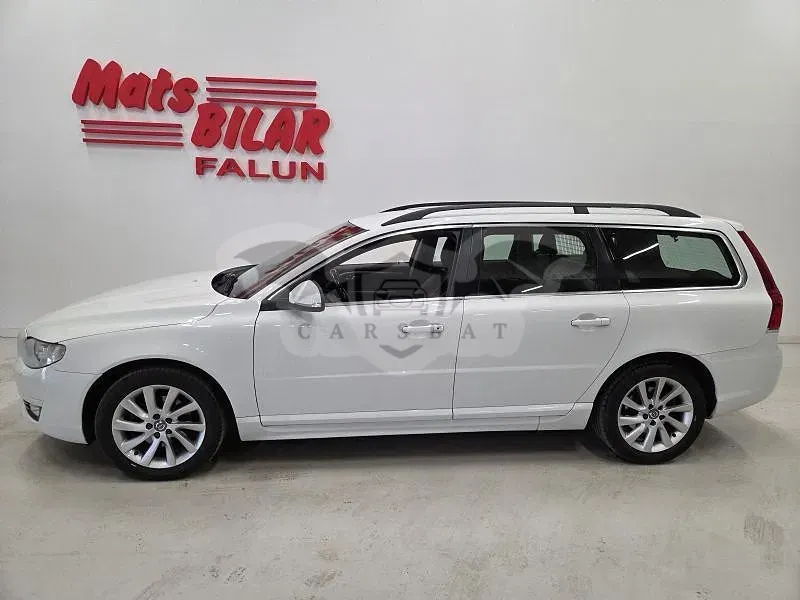 Volvo V70 2015