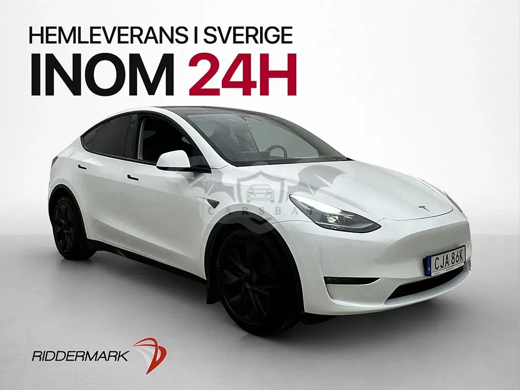 Tesla Model Y 2024