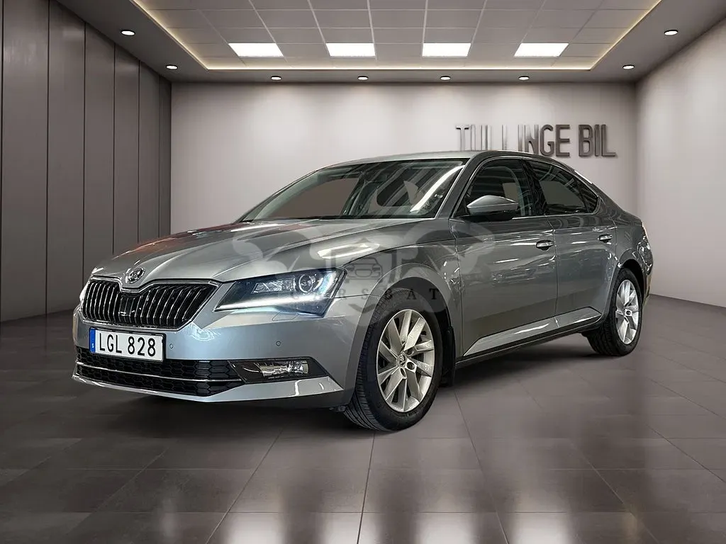 Skoda Superb 2016