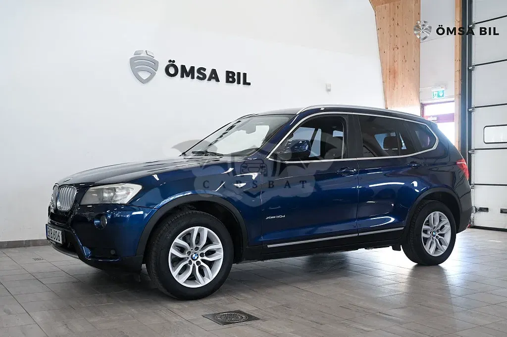 BMW X3 2011