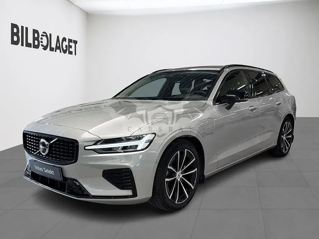 Volvo V60 2025