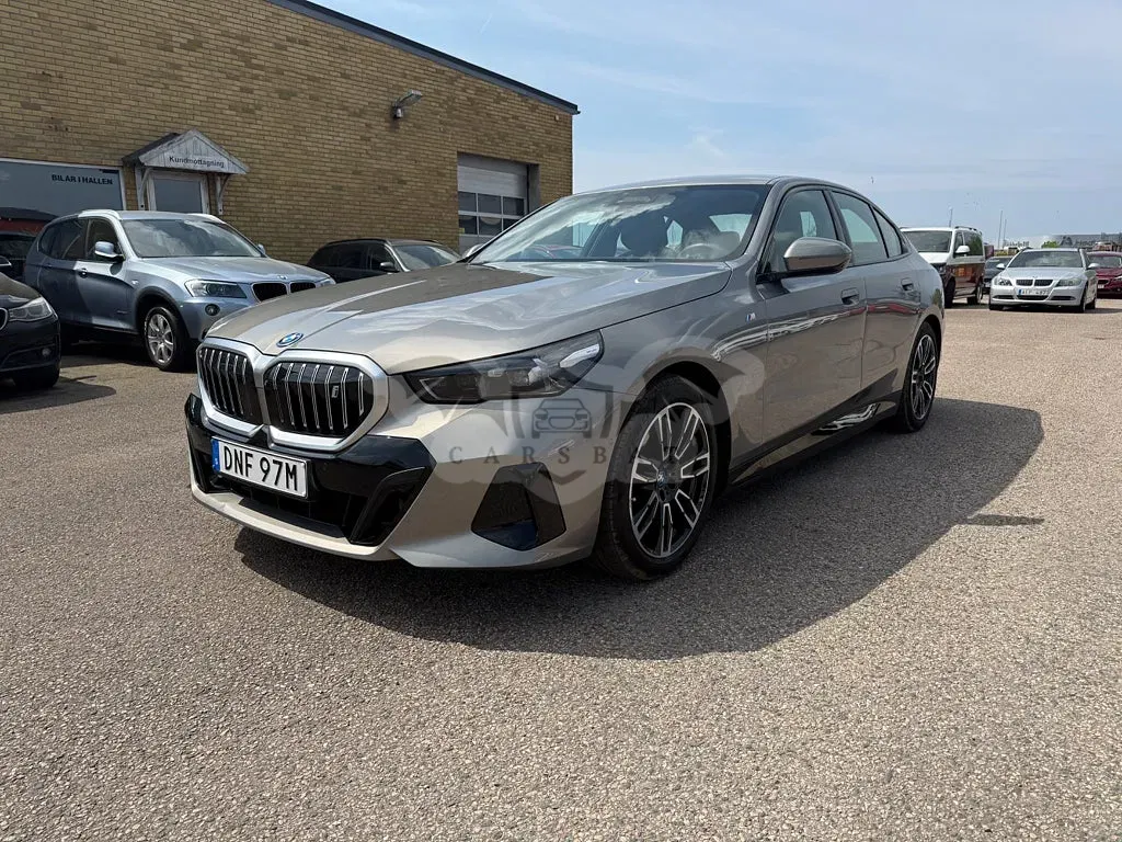 BMW i5 2023