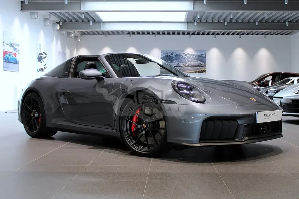 Porsche 911 2025