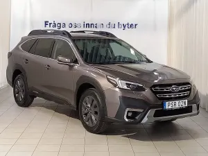 Subaru Outback 2025