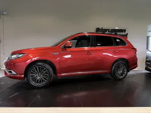 Mitsubishi Outlander 2020