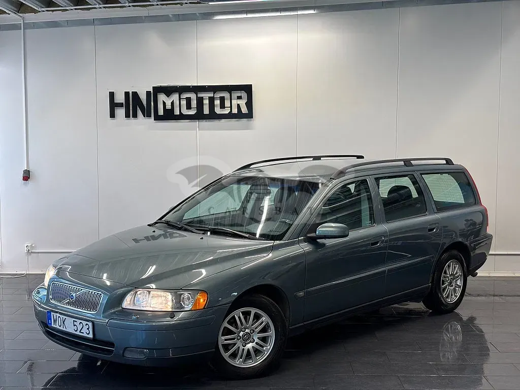 Volvo V70 2005